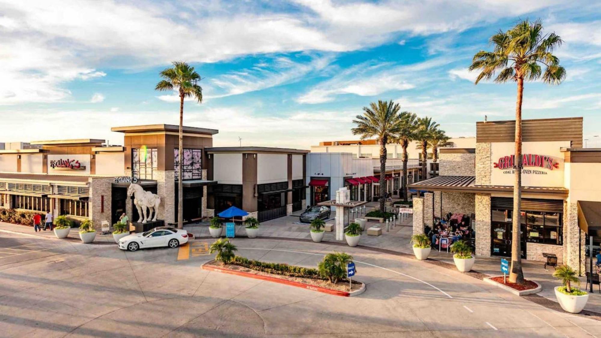 Apartment Sleeps 4, Value Retreat - Free Garage Pet Friendly